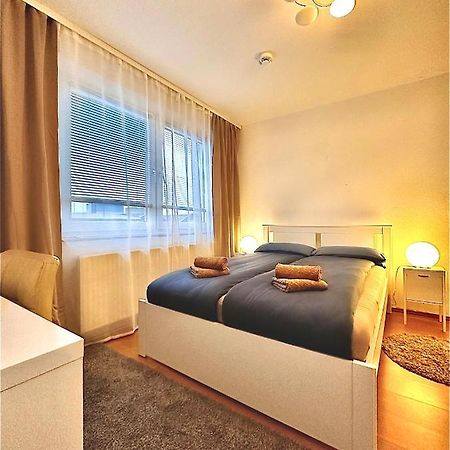 Homezone Seelze Екстер'єр фото